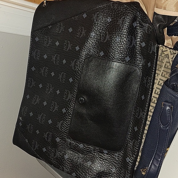 Mcm klara hobo Bag Purse Handbag - Picture 3 of 9